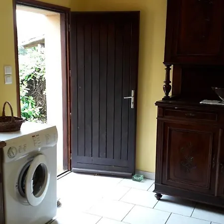 Maison Charentaise Casa de Férias Les Essards (Charente)