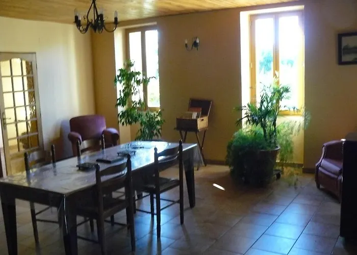 Maison Charentaise Holiday home Les Essards (Charente)